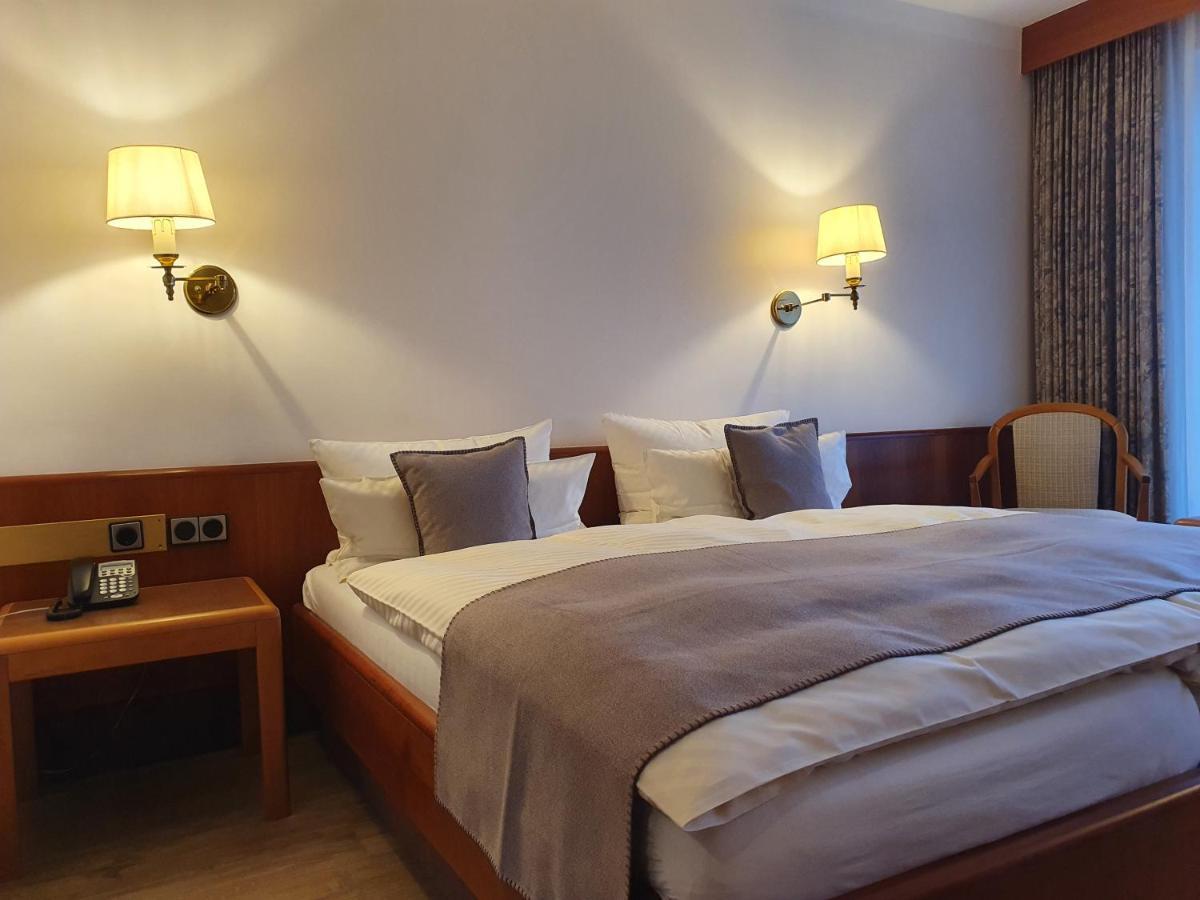Kaefernberg - Weinhotel Alzenau in Unterfranken Esterno foto